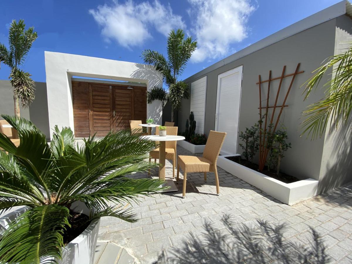 Sunshine Sxm Studios グランカーズ エクステリア 写真